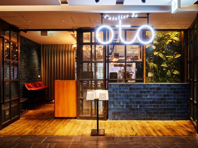 GINZA SIX 6階、「oto」のネオンサインが目印のスタイリッシュなエントランス。銀座駅A3出口より徒歩2分です。