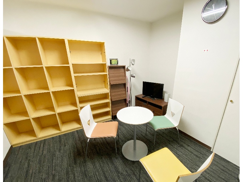 【Room4A】室内に専用控室あり