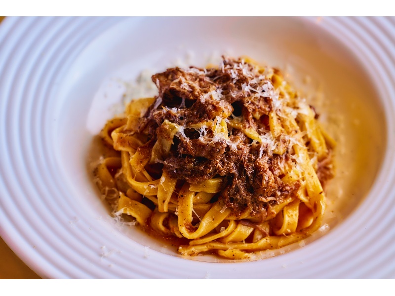 メニュー例【イベリコ豚ホホ肉のラグー タリアテッレ】