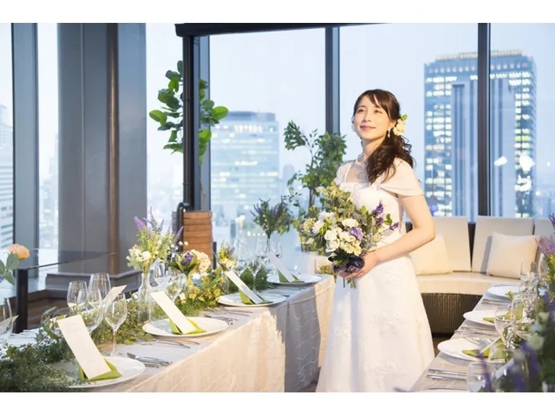 21階からの展望は大阪中をご覧いただけます。