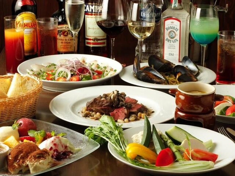 ★リッチな二次会におススメ！★牛肉、ウニ、ズワイガニ、その他豪華食材選りすぐりの贅沢コース！ハイグレードなお料理と飲み放題付きプレミアムプラン