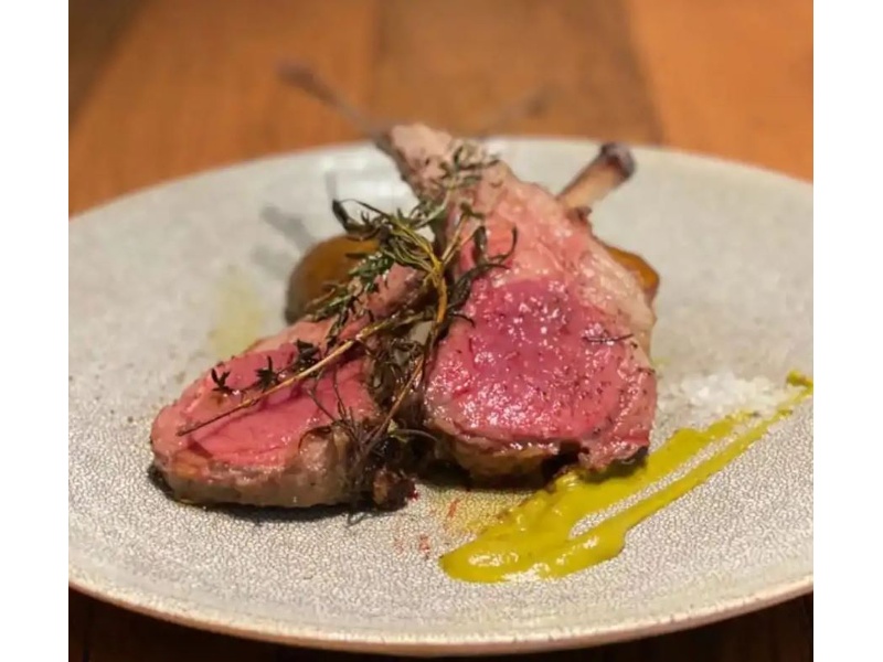 【おもてなしに】お料理9品＋フリードリンク2時間