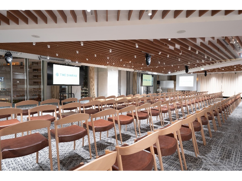 【シアター形式】