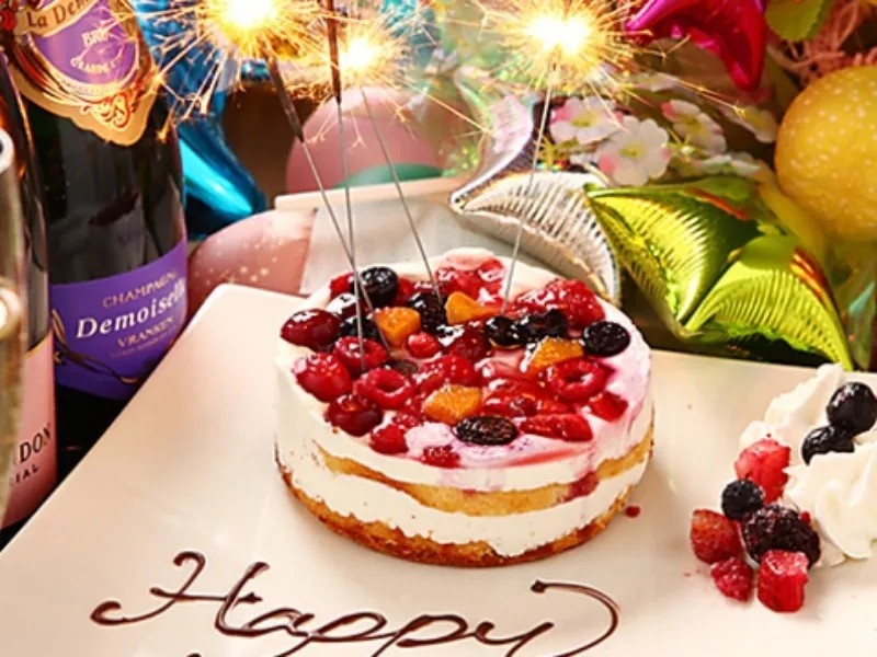 便利な錦糸町駅から徒歩2分！結婚式や誕生日の二次会にもおすすめです。
