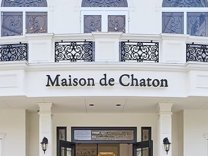 フランスのパッサージュに佇むようなゲストハウス メゾンドシャトン。