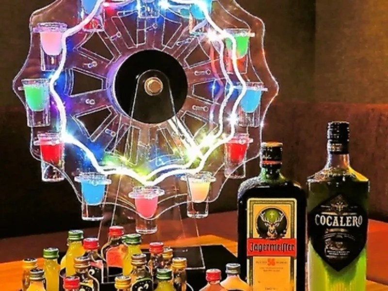 インスタ映え【七色に光る回転式のショット観覧車】