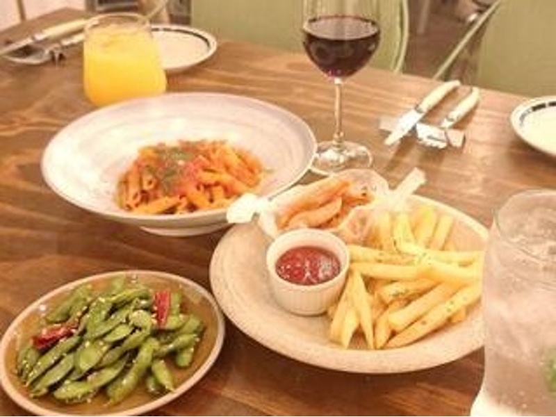 【20時～二次会プラン】90分飲み放題の4種類のおつまみ付きコース