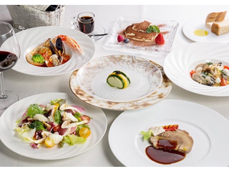 【大人気の無料ゲーム付！】お料理9品＋飲み放題付きの大満足テーブルシェアプラン