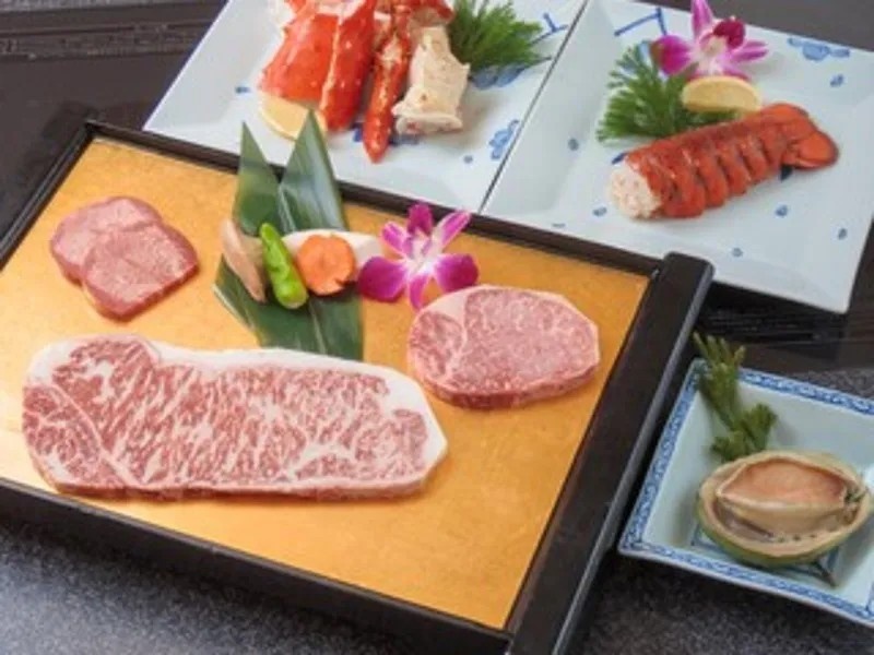 【12/1～1/3】期間限定10％OFF【神戸の宴】神戸牛焼肉・しゃぶしゃぶ・すきやき食べ放題　飲み放題付き120分