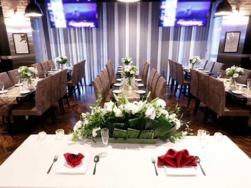 貸切やパーティーのご予約も随時受付ております！ご相談も承りますのでお気軽にお問合せくださいませ。飲み放題・カラオケ・ダーツ・ビリヤード・ボードゲーム完備とコンテンツも充実させており、使いやすさ抜群です！