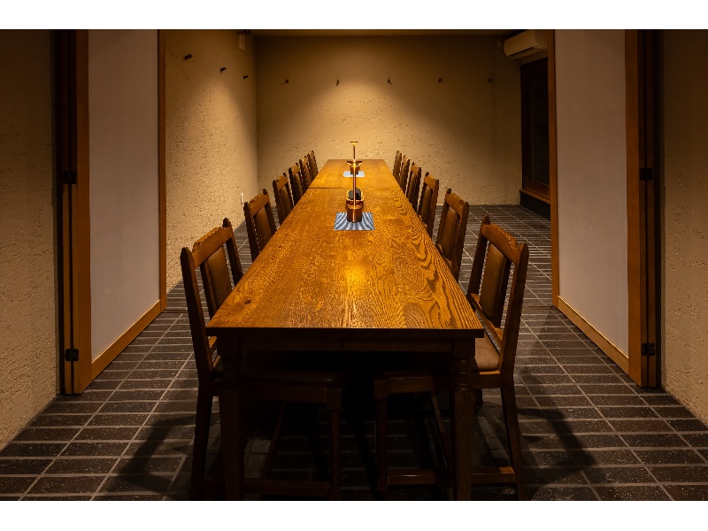 個室:最大14名様