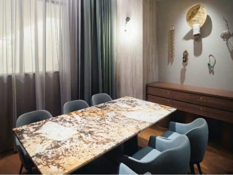 完全個室完備でプライベート空間。落ち着いた少人数パーティーをお過ごしいただけます。