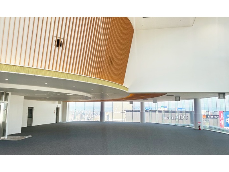 11階イベントホール
最大300名以上のパーティーにも対応しております