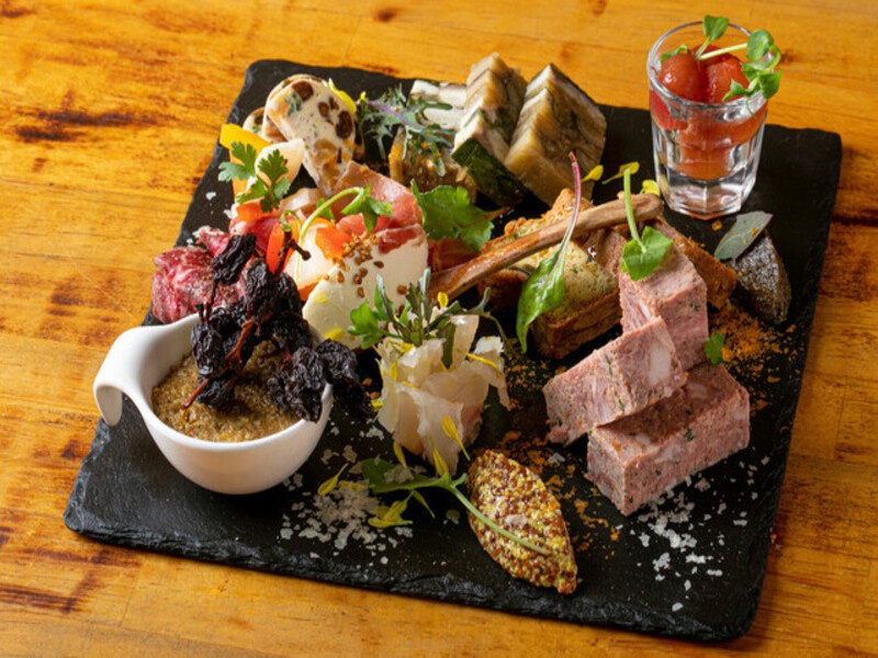 前菜盛り合わせ