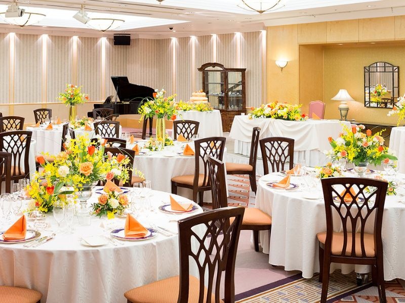 中宴会場　フォレスト