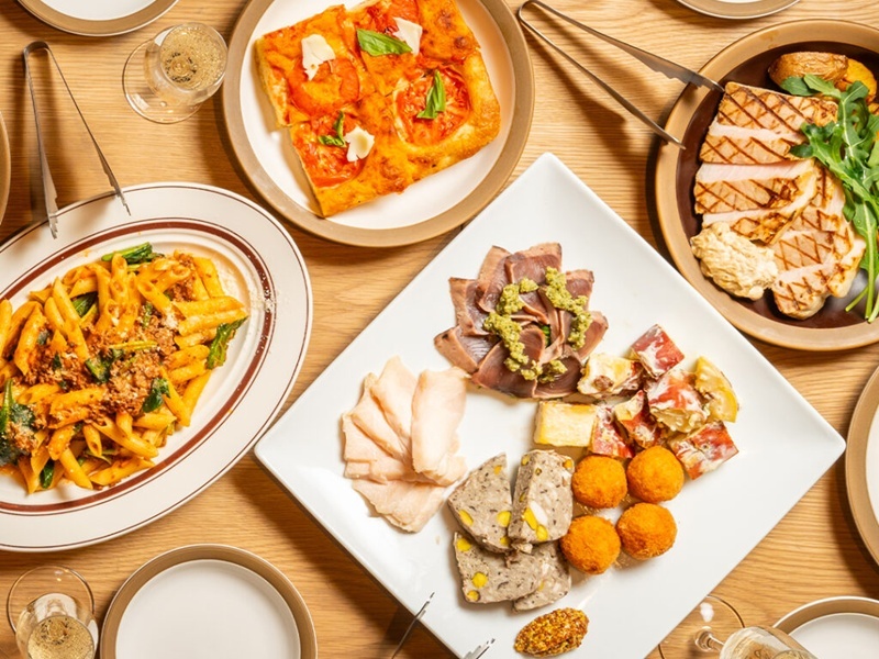 【30名から貸切宴会】貸切マザーズプラン■料理10品120分飲み放題付き＜無料特典多数＞