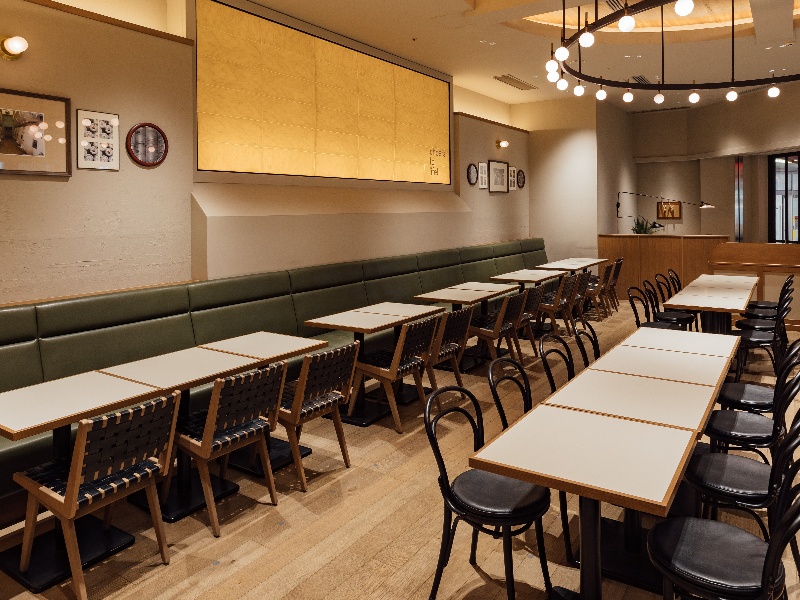 デザイナーこだわりの店内