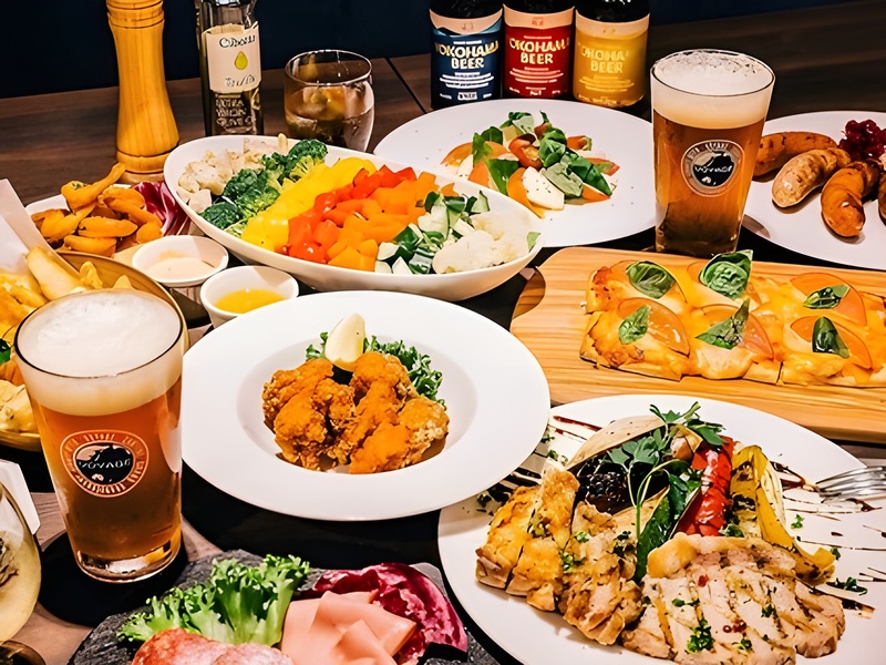 【お料理(例)】
いろいろな種類のビールがある当店では、ビールに合うお料理もたくさんご用意しております!