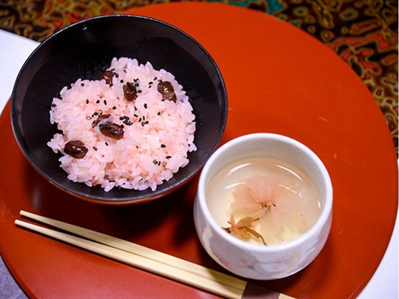 接待・二次会・ご法要・お祝いの席に