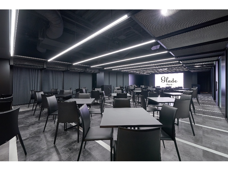 【メインフロア】- グレイドパーク 新橋駅前8F（銀座口）