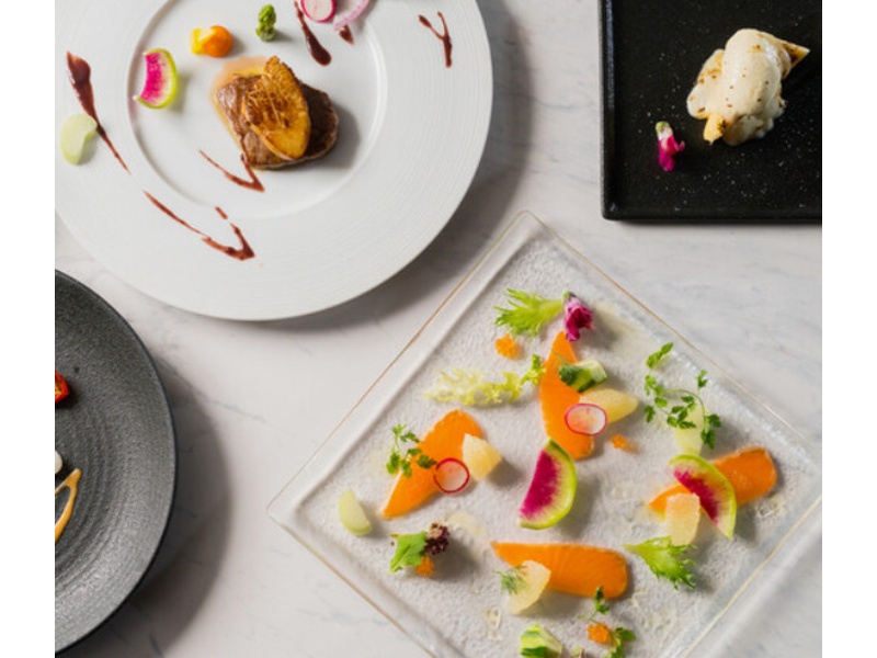 【無料ゲーム付き♪】全6品+フリードリンク　お一人5,000円