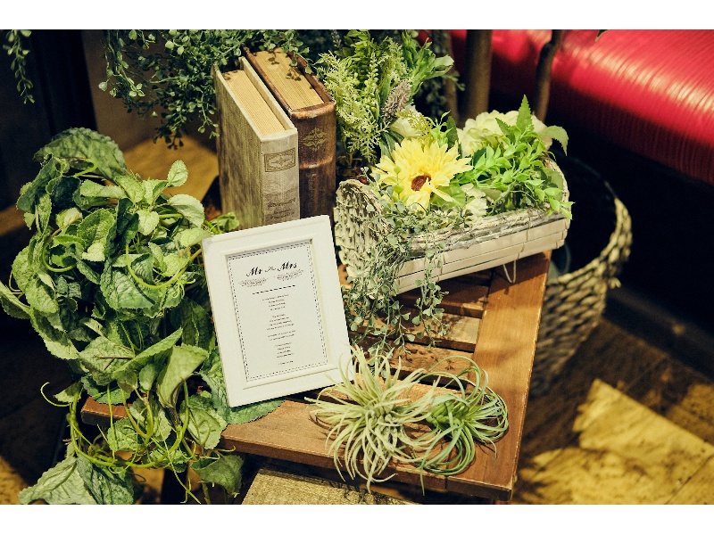 店内入口にウェルカムボードを設置することも可能です