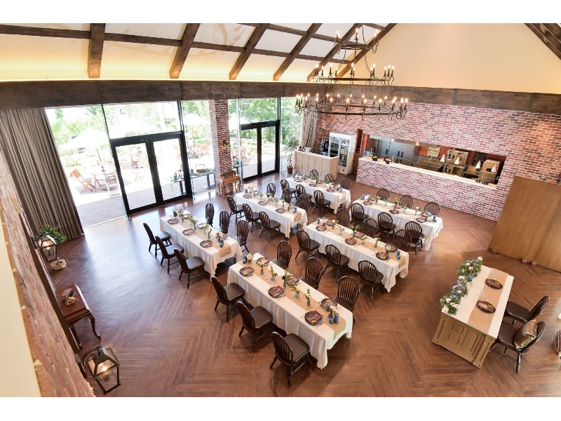 会食パーティーにでも、会議でもご使用可能。
