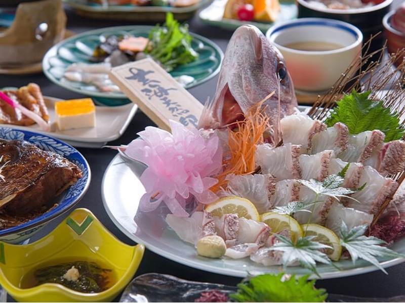 特別な一日を彩る海の幸。
節目となる大切な日のお手伝いができれば幸いです。