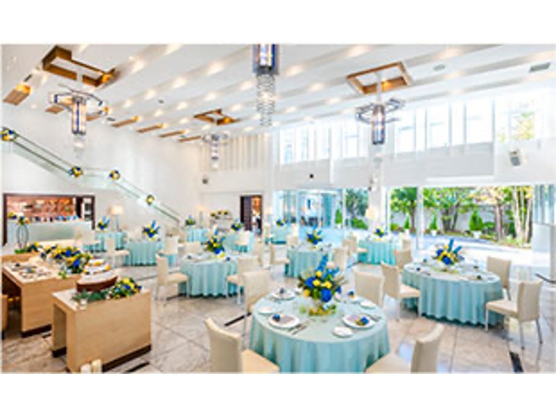 「エル・パッシー」
パリ16区のハイソな街に佇む邸宅をイメージした会場