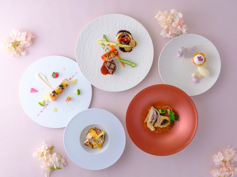 【お料理】
イメージです。
※季節によりメニュー変更いたしますのでご注意ください。