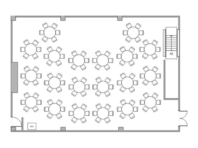 「エル・ドゥーヴィル」正餐120名（最大人数レイアウト）