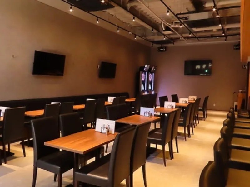 ＪＲ船橋駅北口より徒歩約4分！仕事帰り・2次会・新歓・サークル利用などで楽しめる空間＆コンテンツをご用意いたしました！