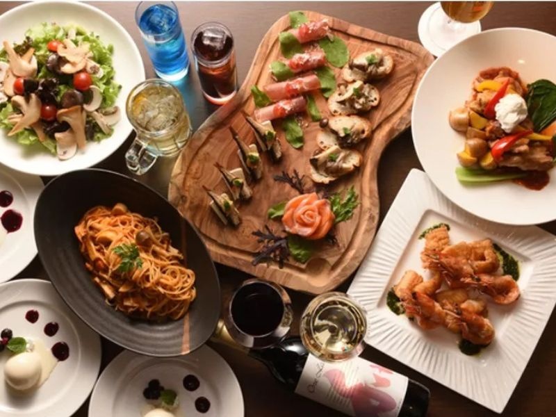 【無料ゲーム付き！大満足】ビュッフェ７品+フリードリンク5,500円