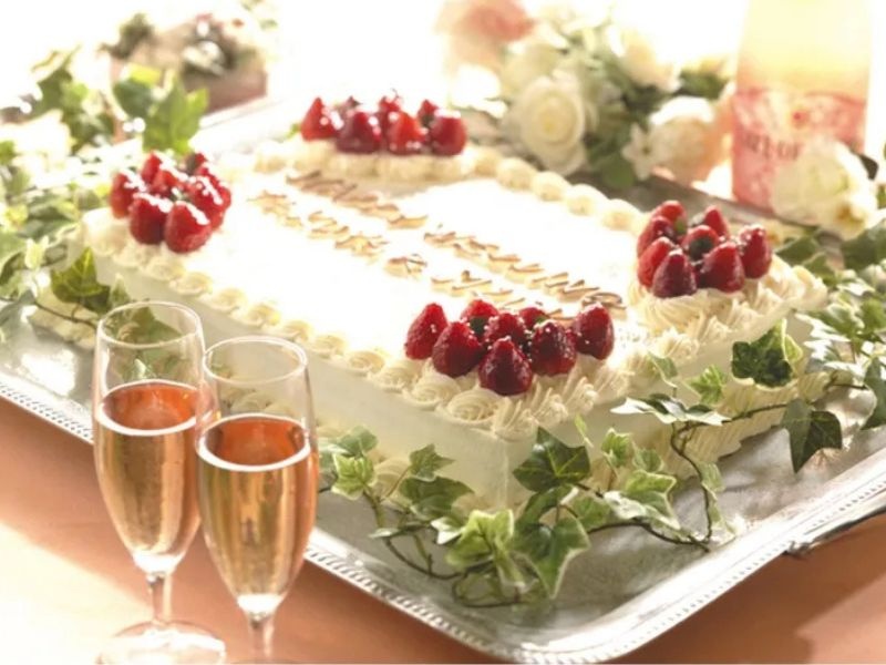 【1.5次会にも人気～A5ランク牛伊良湖黒牛サーロインを楽しむ～】お食事14品＋飲み放題付きプレミアプラン