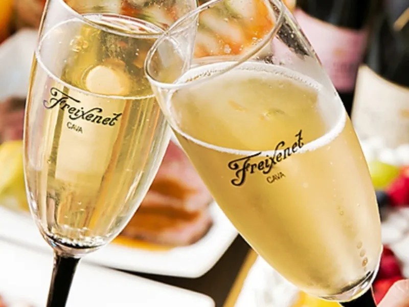 貸切 60名様×60

貸切大歓迎です。問い合わせください。