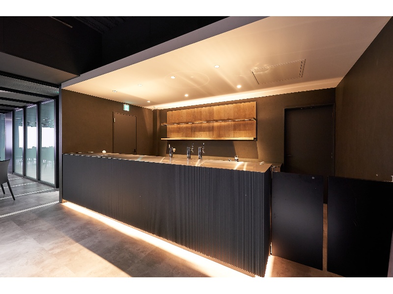 【バーカウンター】- グレイドパーク 新橋駅前8F（銀座口）の写真