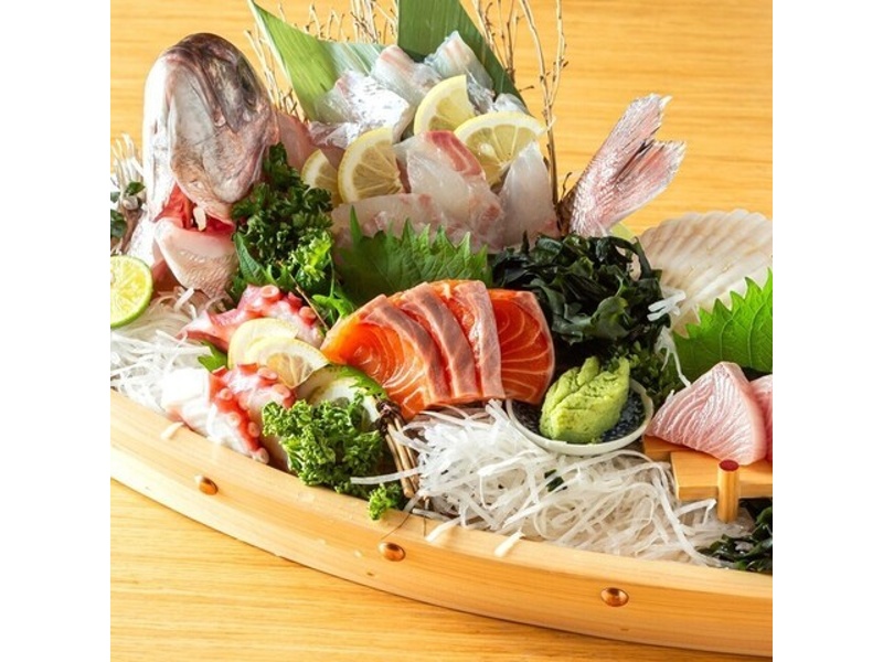 「鯛の姿造り舟盛り・戻りカツオ塩たたき・豚カルビ焼肉の和食プラン　飲み放題付」