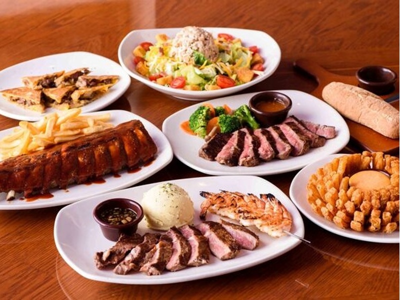 【エアーズロックコース】