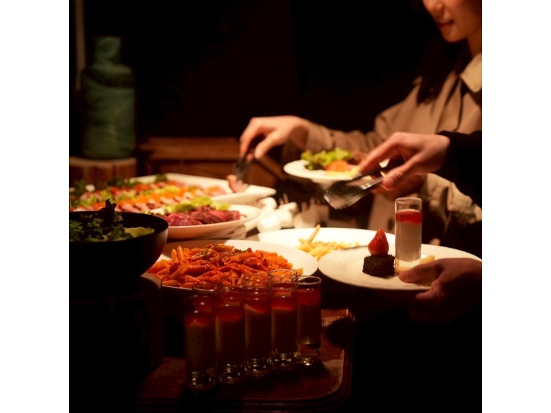 大人数など貸切にもご対応可能
管理栄養士監修のもと作られた料理をコースに致しました。是非、歓送迎会、記念日、打ち上げなど、様々なシーンにご利用ください♪