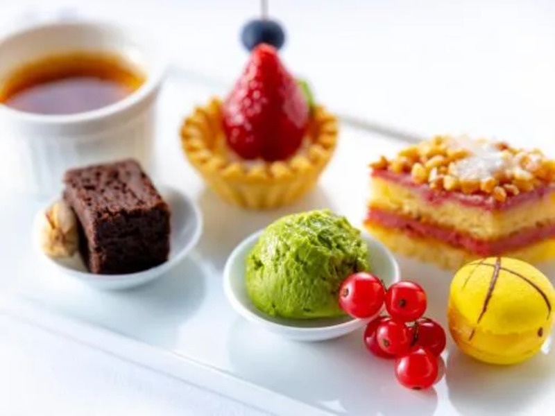 【デザート例】
デザートも豊富に用意しております。