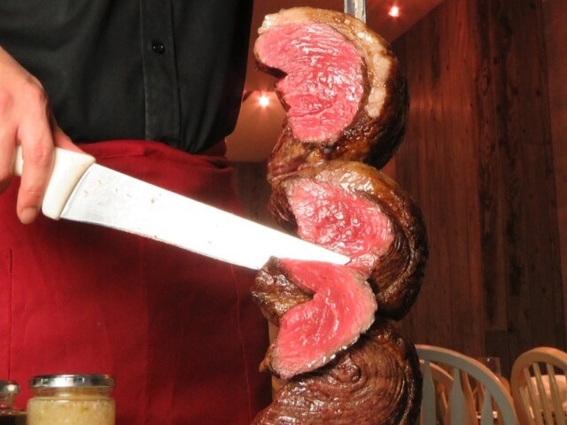 松阪牛・近江牛の贅沢シュラスコがお楽しみいただけます！