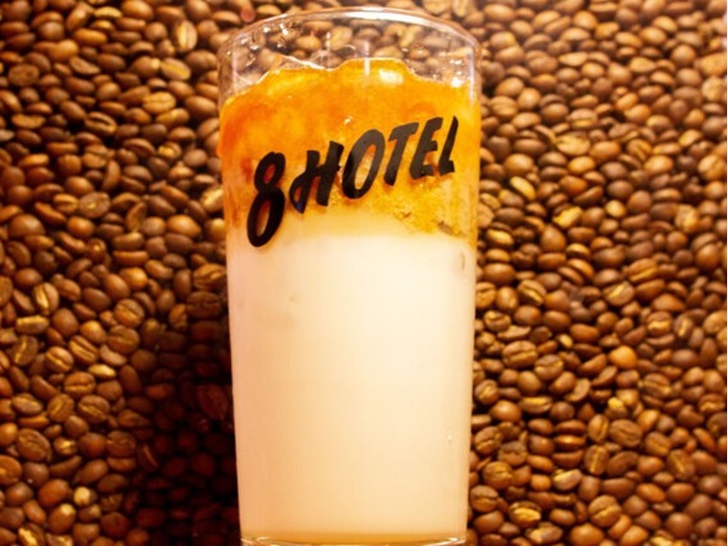 ８Loungeでは豊富なドリンクメニューをご用意