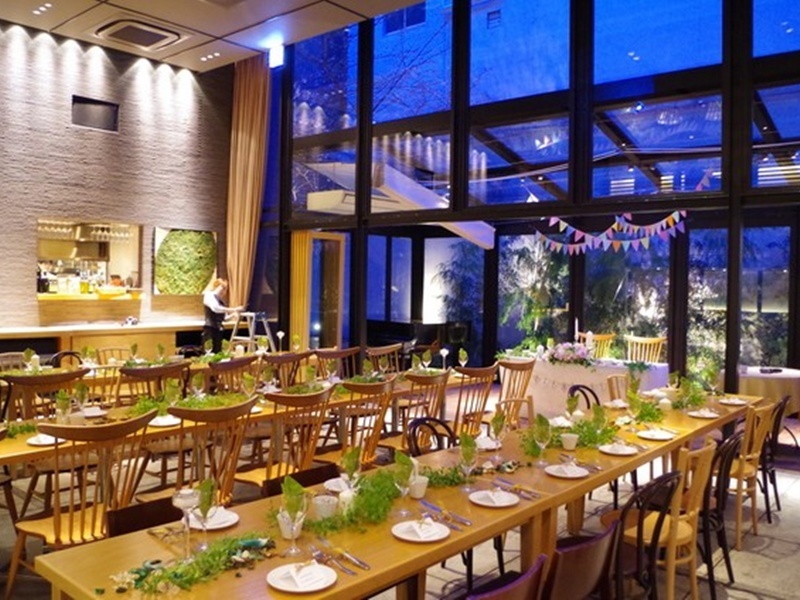 閑静な北堀江に佇む一軒家レストランを丸ごと貸し切るアットホームウェディングが実現★