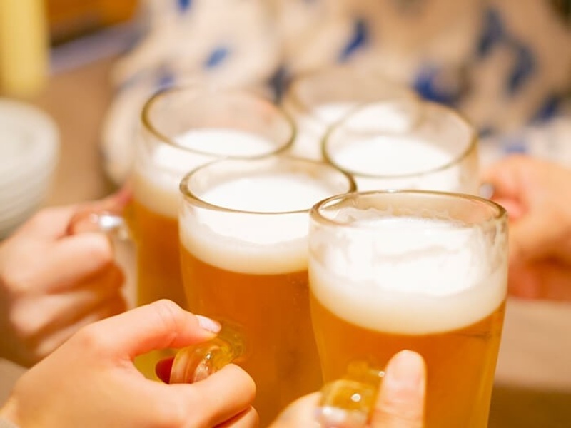 有意義な時間をお過ごしいただけるお得なプランもご用意。
マイク・ステージ・プロジェクター・カラオケを完備しております。