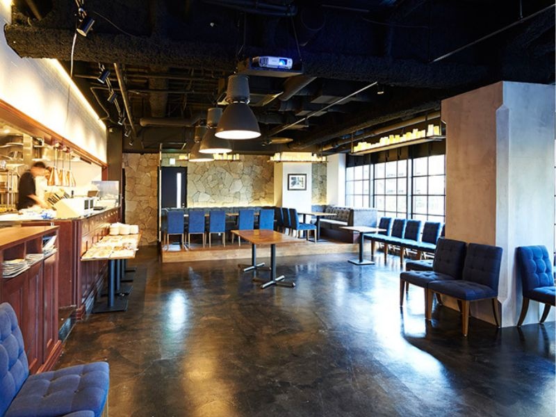 1フロア丸ごと貸し切ってパーティー