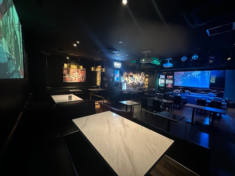 立食は110名まで、着席は90名までご対応可能です