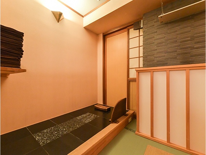 トルマリン岩盤浴