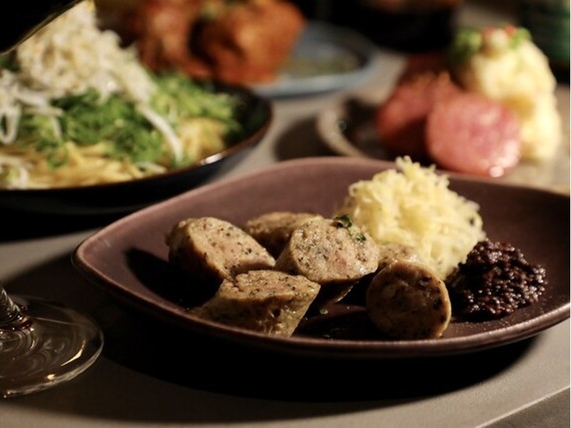 明太子アヒージョ＋トリュフポテトの豪華ラインナップ