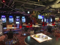 ダイニングダーツバーBee 広島中央通り店